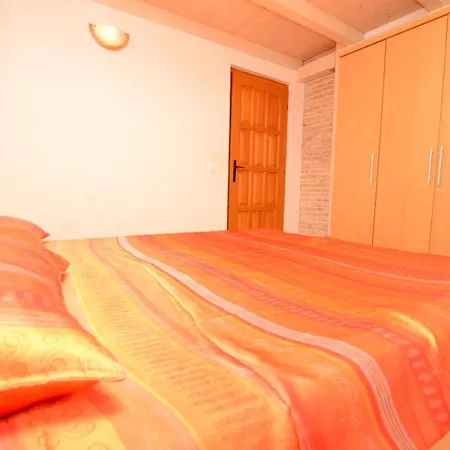 House Amalia Pula